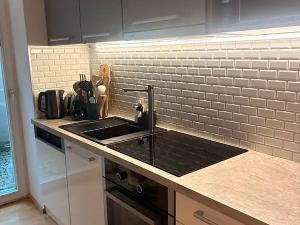Pronájem bytu 2+kk, Praha - Smíchov, 50 m2
