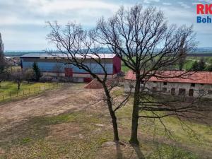 Prodej rodinného domu, Chrášťany, 473 m2