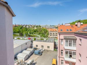 Pronájem bytu 2+kk, Praha - Smíchov, Holubova, 48 m2
