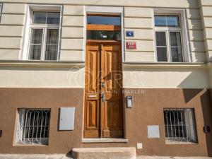 Pronájem bytu 2+kk, Praha - Smíchov, Holubova, 48 m2