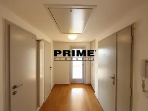 Pronájem bytu 2+kk, Praha - Smíchov, Štefánikova, 55 m2