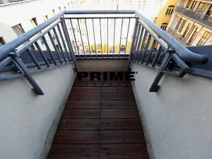 Pronájem bytu 2+kk, Praha - Smíchov, Štefánikova, 55 m2