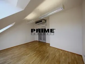 Pronájem kanceláře, Praha - Smíchov, Štefánikova, 129 m2