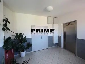Pronájem kanceláře, Praha - Smíchov, Štefánikova, 129 m2