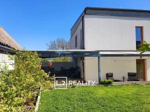 Prodej rodinného domu, Stochov, Boženy Němcové, 202 m2