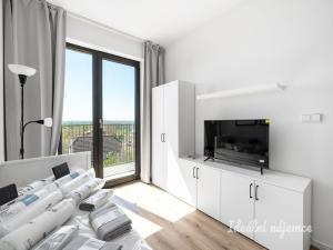 Pronájem bytu 1+kk, Praha - Kyje, Za černým mostem, 24 m2