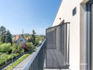 Pronájem bytu 1+kk, Praha - Kyje, Za černým mostem, 24 m2