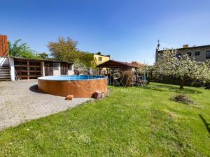 Prodej vícegeneračního domu, Tachlovice, Olivová, 290 m2