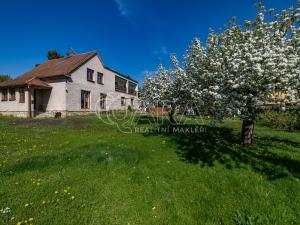 Prodej vícegeneračního domu, Tachlovice, Olivová, 290 m2
