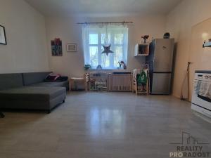 Pronájem bytu 2+kk, Praha - Nusle, Na Veselí, 35 m2