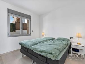 Prodej rodinného domu, Guardamar del Segura, Španělsko, 104 m2