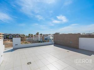 Prodej rodinného domu, Guardamar del Segura, Španělsko, 104 m2