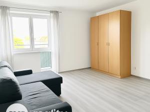 Pronájem bytu 2+1, Karviná - Mizerov, Rudé armády, 58 m2