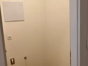 Pronájem bytu 1+kk, Praha - Karlín, 42 m2