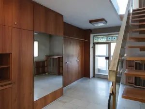 Prodej vily, Praha - Dejvice, Na Babě, 256 m2