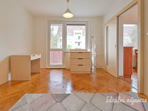 Pronájem bytu 1+1, Brno - Bystrc, Heyrovského, 34 m2