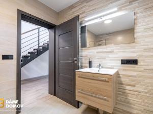 Prodej rodinného domu, Machová, 182 m2