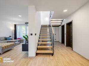 Prodej rodinného domu, Machová, 182 m2