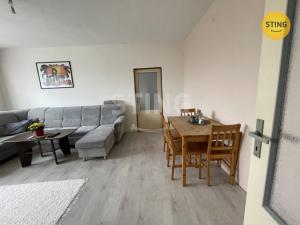 Prodej bytu 3+1, Ronov nad Doubravou, sídliště Pod nádražím, 108 m2