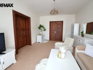 Prodej rodinného domu, Uničov, Masarykovo nám., 307 m2