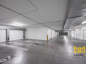 Prodej bytu 1+kk, Praha - Záběhlice, Velenovského, 30 m2