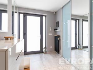 Prodej rodinného domu, Tuchoměřice, Pod Hájem, 205 m2