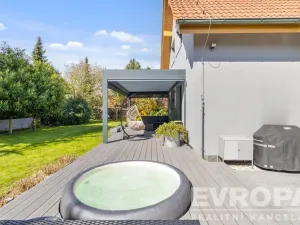 Prodej rodinného domu, Tuchoměřice, Pod Hájem, 205 m2