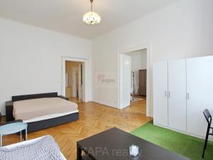 Pronájem bytu 2+kk, Praha - Žižkov, Blahníkova, 56 m2