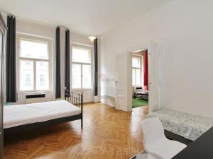 Pronájem bytu 2+kk, Praha - Žižkov, Blahníkova, 56 m2