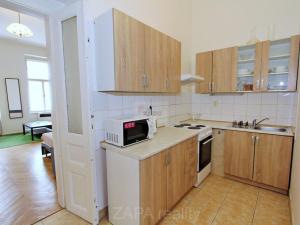 Pronájem bytu 2+kk, Praha - Žižkov, Blahníkova, 56 m2