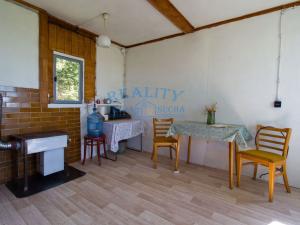Prodej chaty, Hoštka, 26 m2