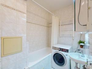 Prodej bytu 3+kk, Praha - Strašnice, Nučická, 66 m2