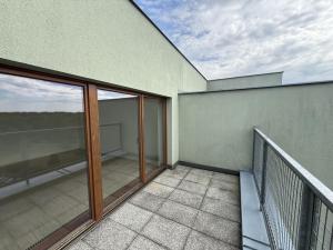 Pronájem bytu 2+kk, Pardubice - Polabiny, Labský Palouk, 58 m2