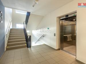 Prodej bytu 2+kk, Praha - Uhříněves, Karla Guta, 47 m2