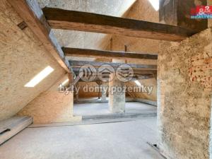 Prodej rodinného domu, Plesná, Farní, 300 m2