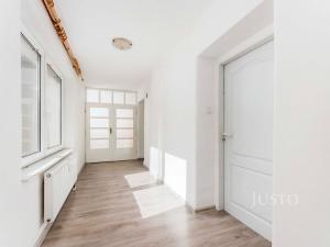 Prodej rodinného domu, Uherské Hradiště - Jarošov, U Cihelny, 246 m2