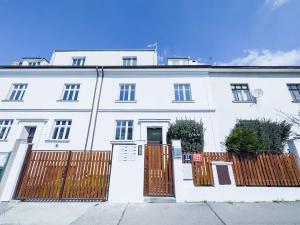 Pronájem bytu 2+kk, Praha - Strašnice, Na Třebešíně, 60 m2