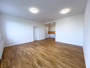Pronájem bytu 2+kk, Praha - Žižkov, 53 m2