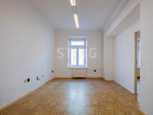 Prodej bytu 2+1, Opava - Předměstí, Pivovarská, 72 m2