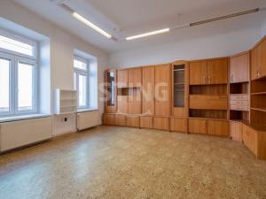 Prodej bytu 2+1, Opava - Předměstí, Pivovarská, 72 m2