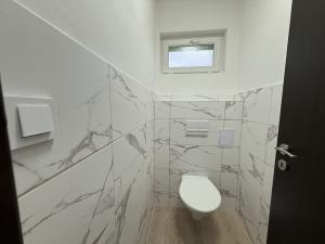 Prodej bytu 3+1, Žatec, Osvoboditelů, 66 m2