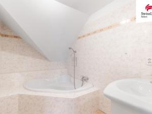 Prodej rodinného domu, Nová Paka, L. Zívra, 180 m2