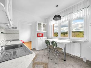 Prodej bytu 3+1, Mariánské Lázně - Úšovice, Mánesova, 61 m2