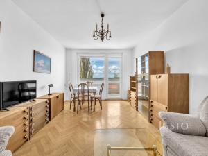 Prodej bytu 3+1, Mariánské Lázně - Úšovice, Mánesova, 61 m2