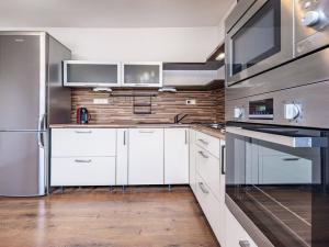 Prodej bytu 2+1, Mladá Boleslav - Mladá Boleslav IV, Ptácká, 64 m2