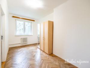 Pronájem bytu 2+1, Praha - Vinohrady, Pod Rapidem, 42 m2