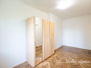 Pronájem bytu 2+1, Praha - Vinohrady, Pod Rapidem, 42 m2