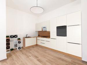Prodej bytu 2+kk, Teplice, Novoveská, 48 m2
