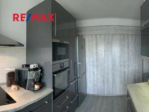 Prodej bytu 2+1, Kladno, Unhošťská, 55 m2