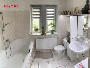 Prodej bytu 2+1, Kladno, Unhošťská, 55 m2